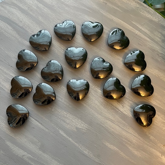 Hematite heart (one) - Picture 5 of 6